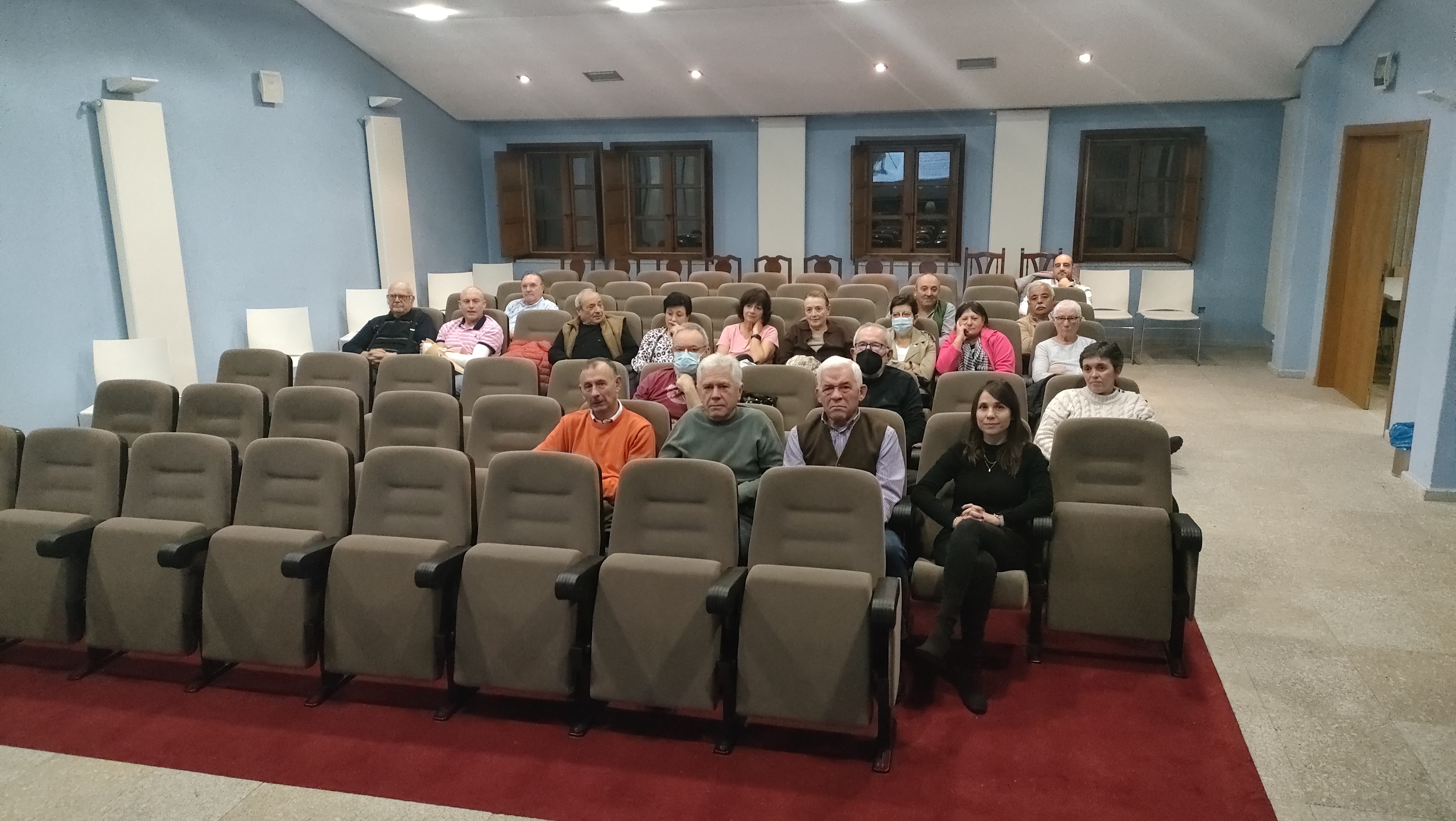 Público na charla Toponimízate en Begonte