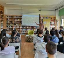 Un momento da charla de Vicente Feijoo Ares no IES Maximino Romero de Lema